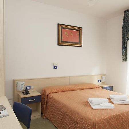 Hotel Oceanic Lido di Jesolo Ngoại thất bức ảnh